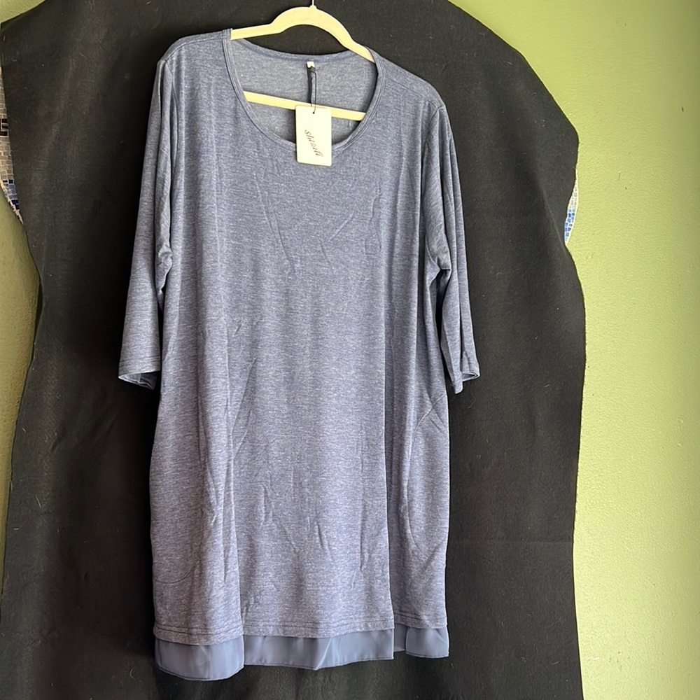 Shoaili Tee long with side pockets Plus Size 3X
